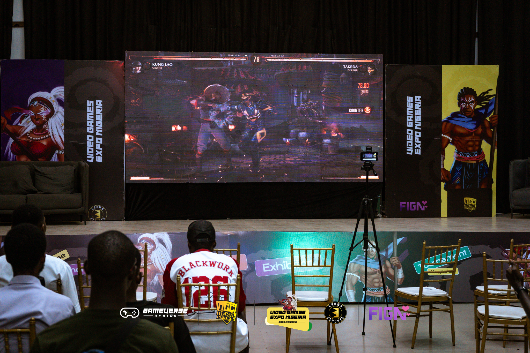 Mortal Kombat esports tournament match on big stage